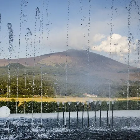 La Fucina Di Vulcano 3*
