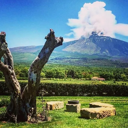 La Fucina Di Vulcano Hotel