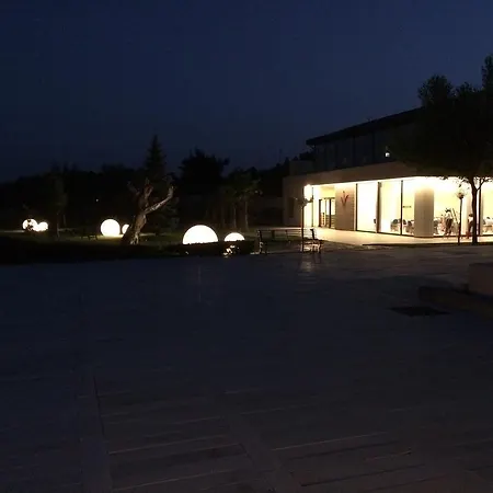 La Fucina Di Vulcano 3*