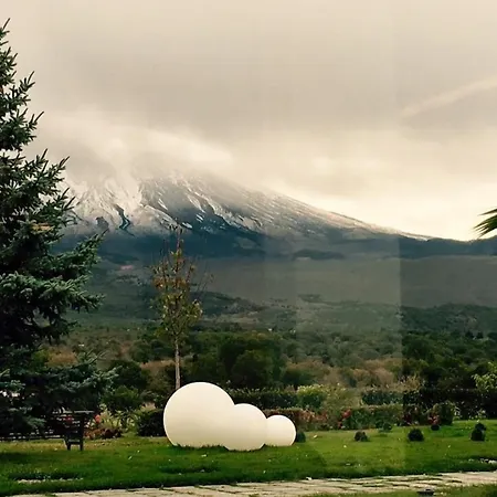 La Fucina Di Vulcano Hotel Bronte