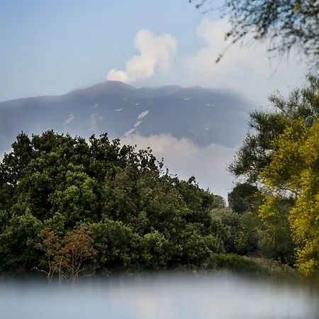 Hotel La Fucina Di Vulcano Bronte