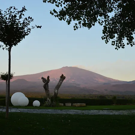Hotel La Fucina Di Vulcano