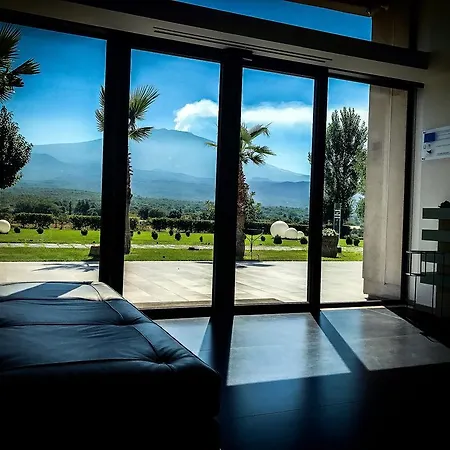 Hotel La Fucina Di Vulcano