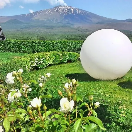 Hotel La Fucina Di Vulcano