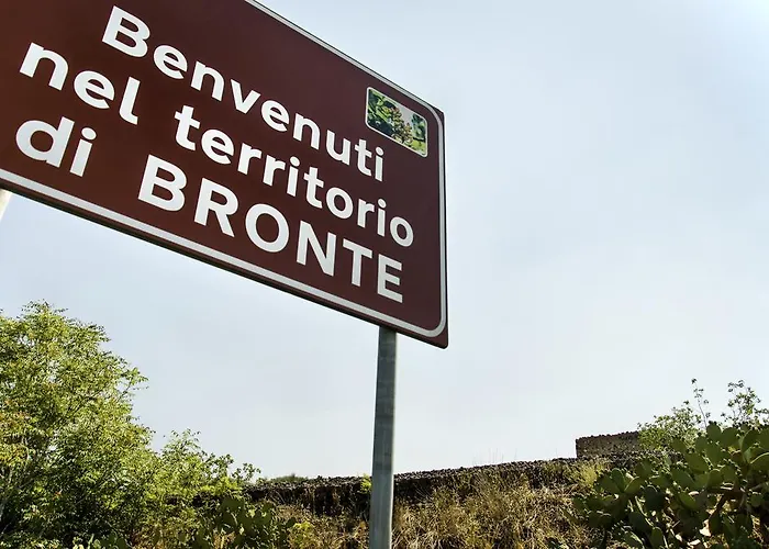 La Fucina Di Vulcano 3*